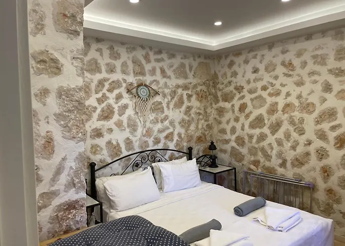 Olive Garden, Clubpatara Vilă *